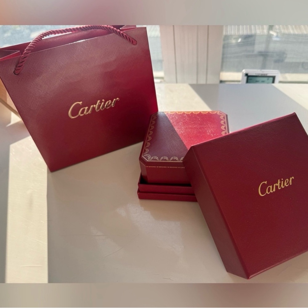 Cartier Luxurious Red Box Set
